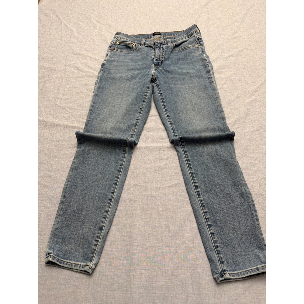 J.Crew 9 Inch Mid-Rise Skinny Jeans Light Wash Blue Denim Size 28